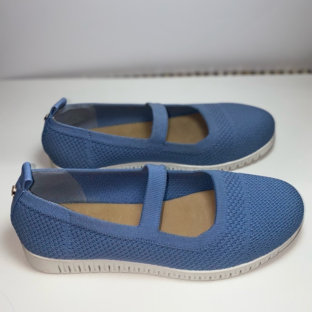 Taryn Rose Nordstrom Mary Jane Slip on Light Blue Flexible Knit Flats - Picture 4 of 6
